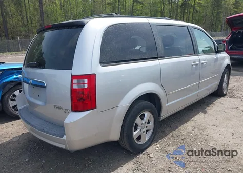 2010 Dodge Grand Caravan Sxt z USA, uszkodzony, nr VIN 2D4RN5D15AR208782